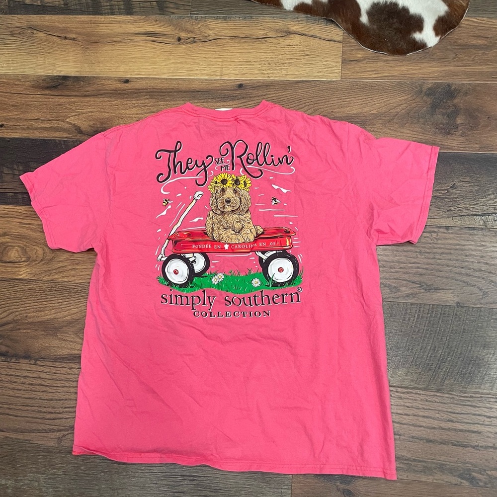 Super cute design pink t!